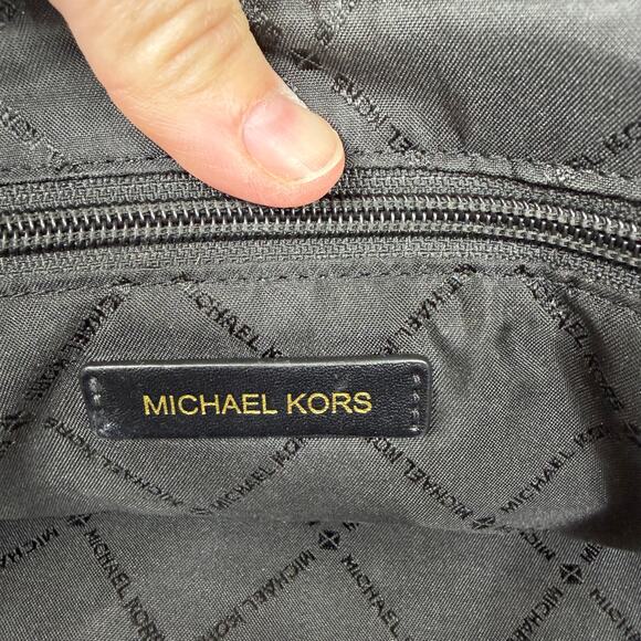 Michael Kors Avril Large Pebbled Leather Top-Zip Satchel in black w/COA - Picture 9 of 14